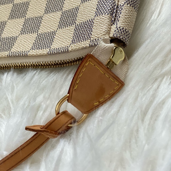 LV Pochette Accessoires Damier Azur+shoulder strap - Picture 7 of 12